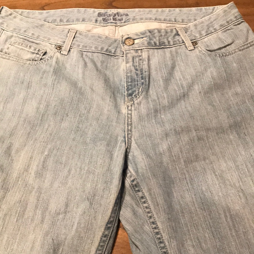 Simply Vera light blue jeans
